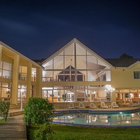 Parque Hotel Jean Clevers Punta del Este Bagian luar foto The clubhouse at the Royal Natal Golf Club