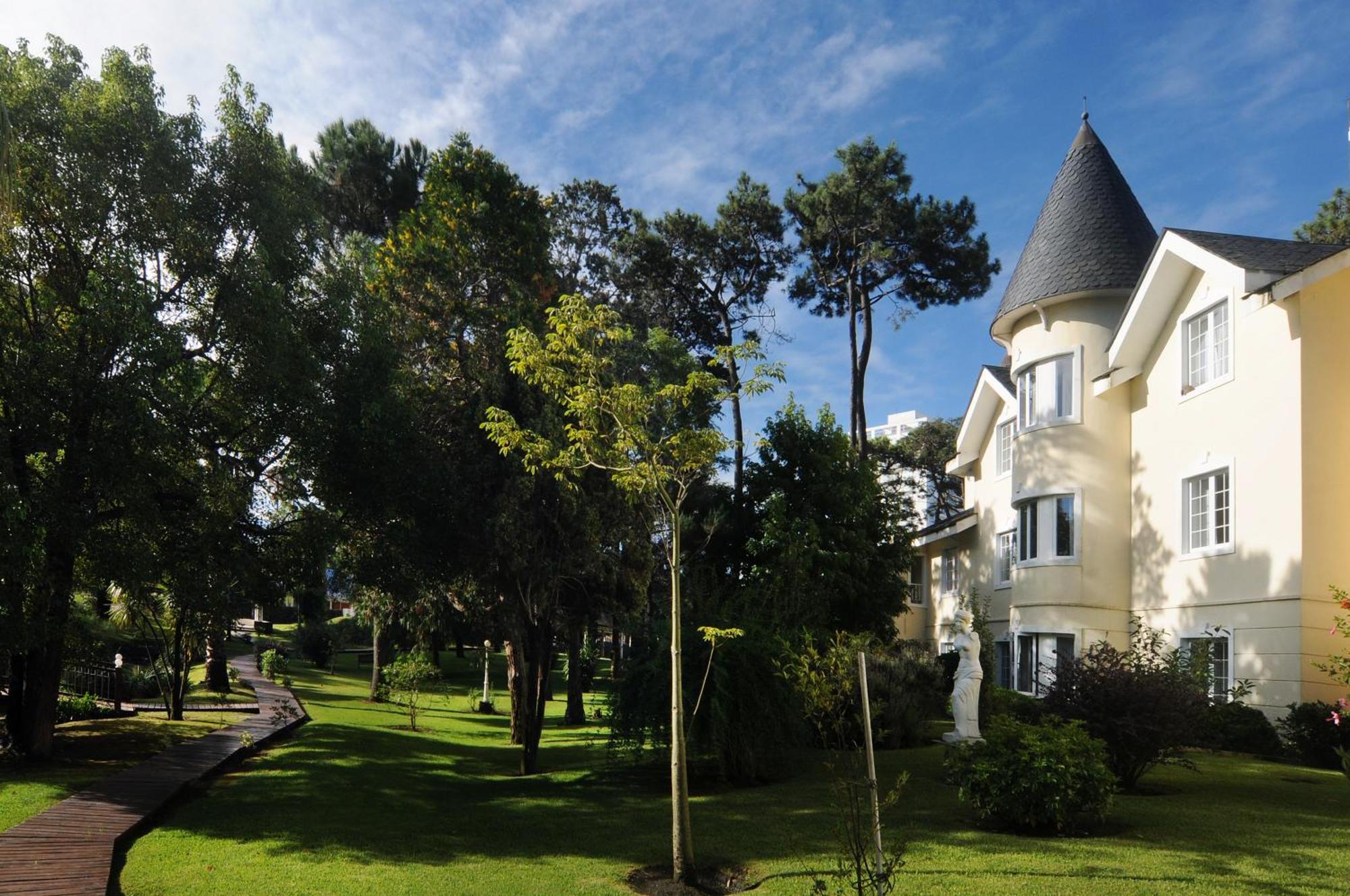 Parque Hotel Jean Clevers Punta del Este Bagian luar foto The hotel