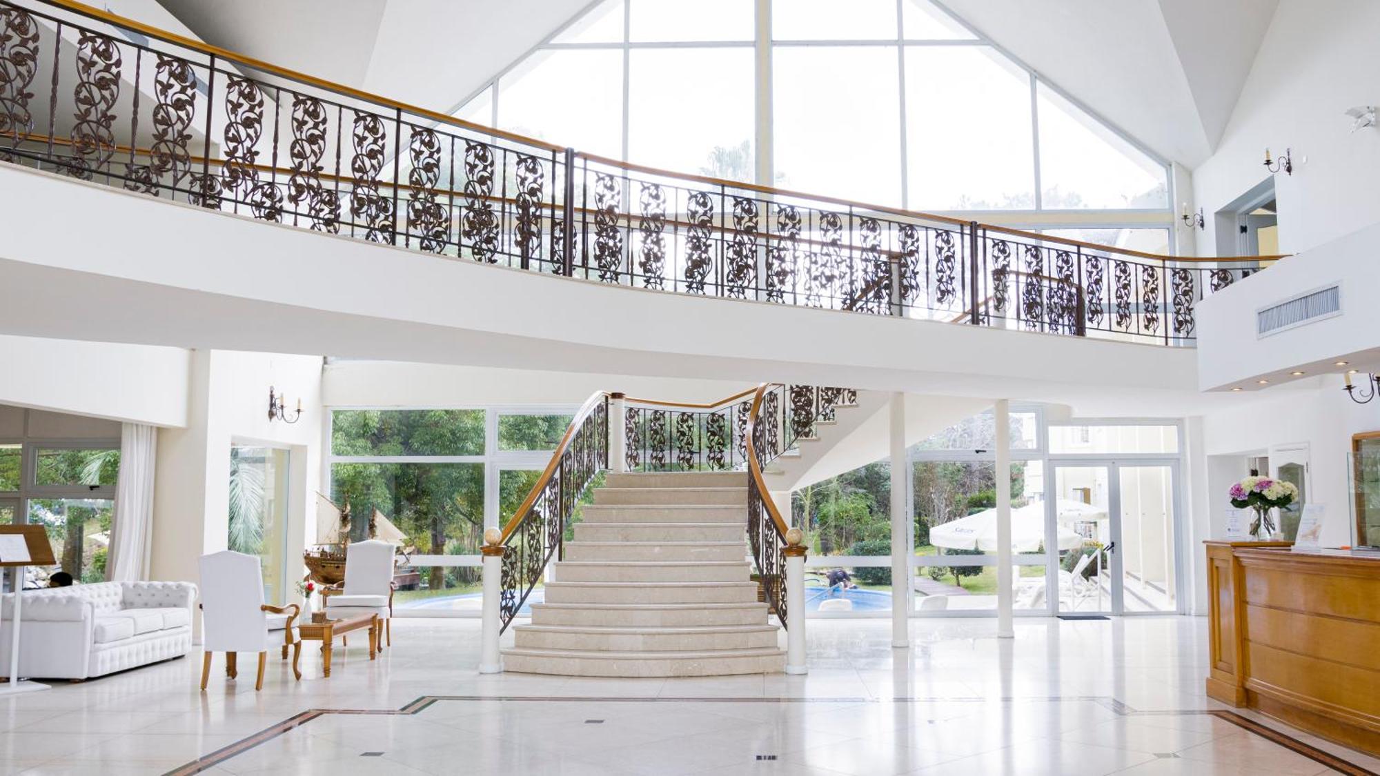 Parque Hotel Jean Clevers Punta del Este Bagian luar foto Interior of the museum